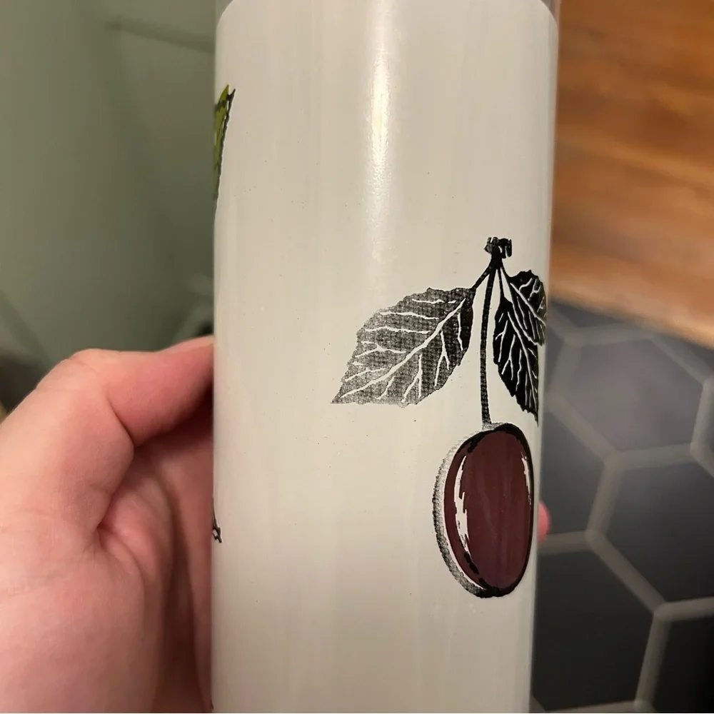 Vintage L Elliott Fruit Glass Tumblers high ball drinks strawberry plum grapes